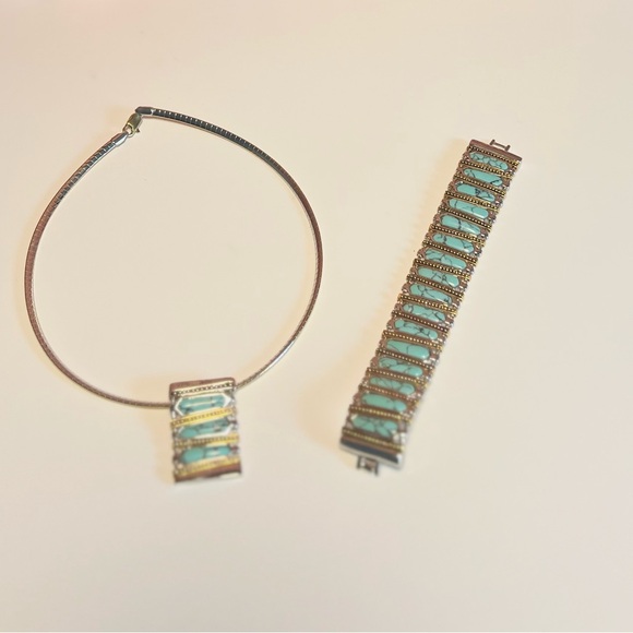 Lia Sophia Faux Turquoise and Gold Jewelry Set Vintage - Picture 5 of 9